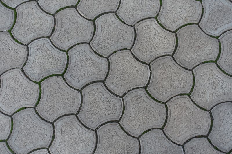 How Commercial Interlocking Pavers Improve High-Traffic Areas